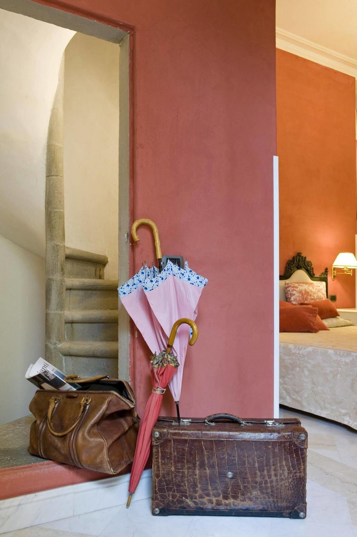Alloro B&B ฟลอเรนซ์ ภายนอก รูปภาพ