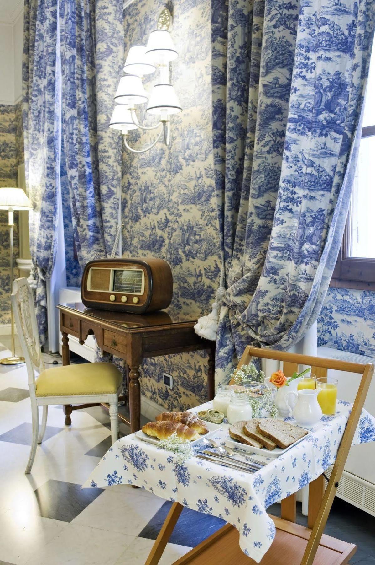 Alloro B&B ฟลอเรนซ์ ภายนอก รูปภาพ